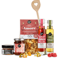 Präsentkorb Just Married by Gepps, Premium Feinkost, Romantisches Dinner für Zwei, Hochzeit Geschenkbox - B&B Shop - 2000 Stockerau