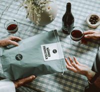 Wundertüte Männerfrühstück by Gepps, Premium Feinkost, Hangover - Kit mit Bourbon - Sauce und Bierbrot, Geschenkbox - B&B Shop - 2000 Stockerau