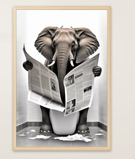 Elefant von Huhn sitzt auf der Toilette und liest eine Zeitung, Poster für Bad oder Toilette, (inkl. Versand)-B&B Shop - 2000 Stockerau